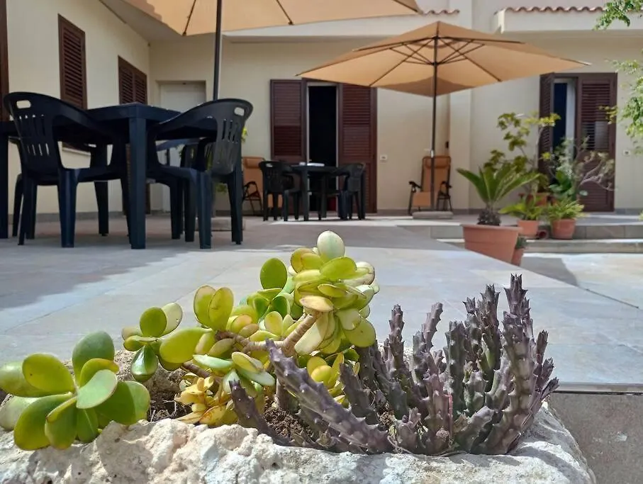 West Sicily - Villa With Garden And Parking Marsala Italy